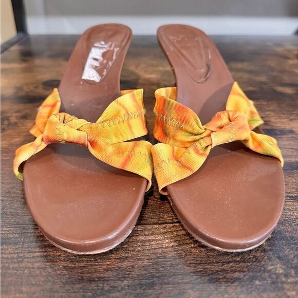Donald J Pliner Yellow and orange Strap Kitten heels size 9.5 - Picture 7 of 8